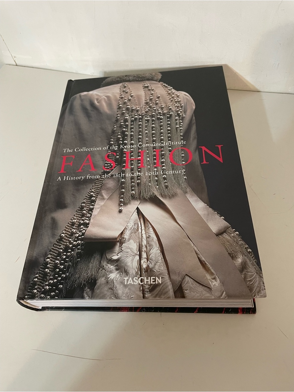 Taschen Fashion Book